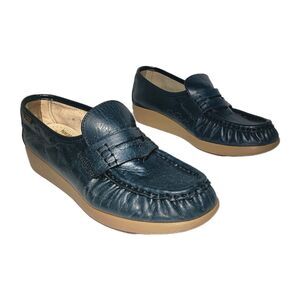 SAS CLASSIC Navy Blue Leather Penny Loafer Shoes Womens Sz 8 M Slip On USA 8M
